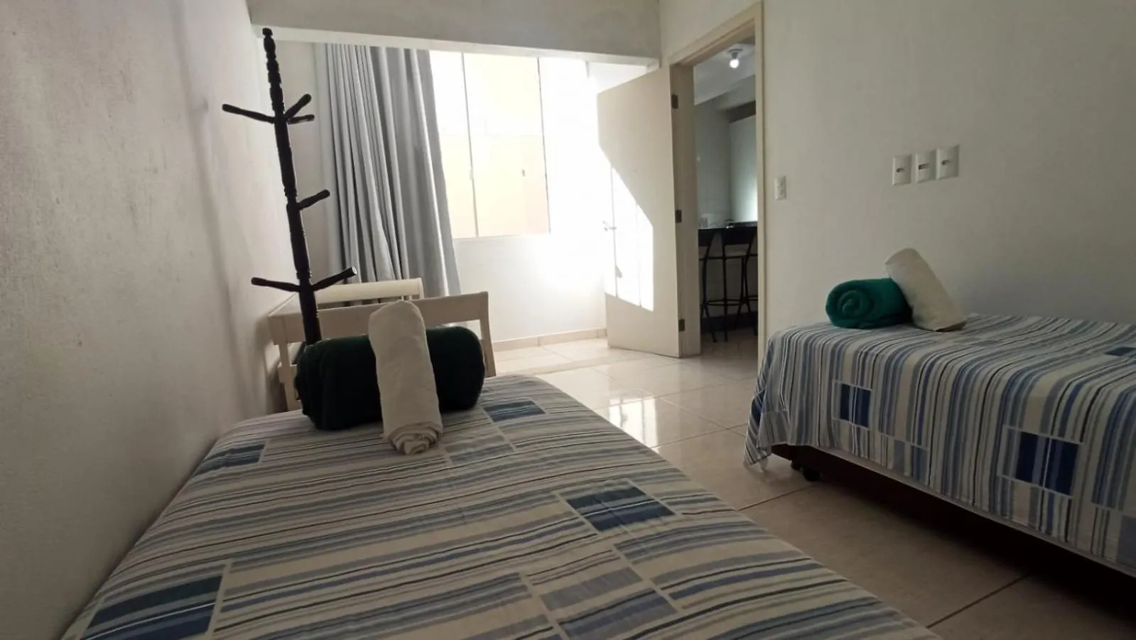 Residencial Lilly - Aptos De 1 E 2 Dorm. Florianópolis Apartamento