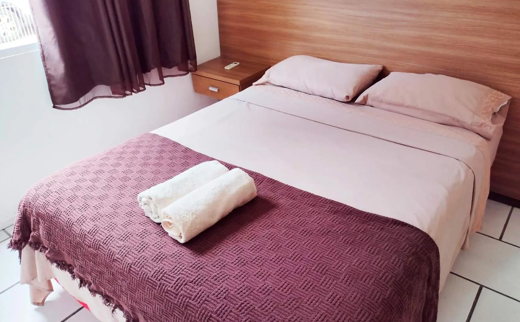 Appartamento Residencial Lilly - Aptos De 1 E 2 Dorm. Florianópolis