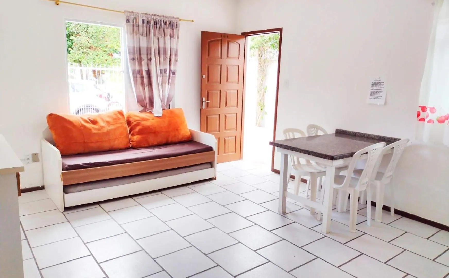 Residencial Lilly - Aptos De 1 E 2 Dorm. Florianópolis