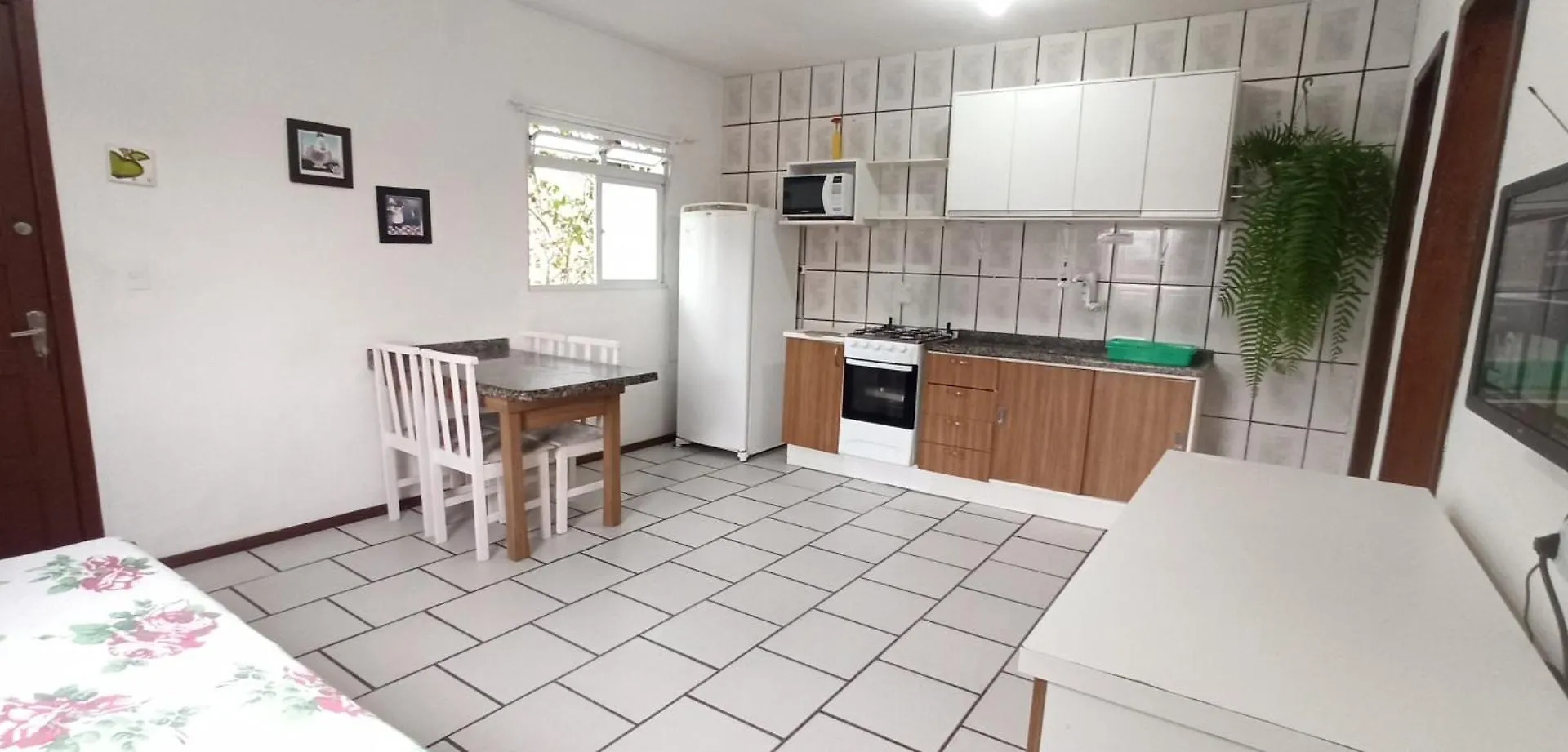 Residencial Lilly - Aptos De 1 E 2 Dorm. Florianópolis Appartamento