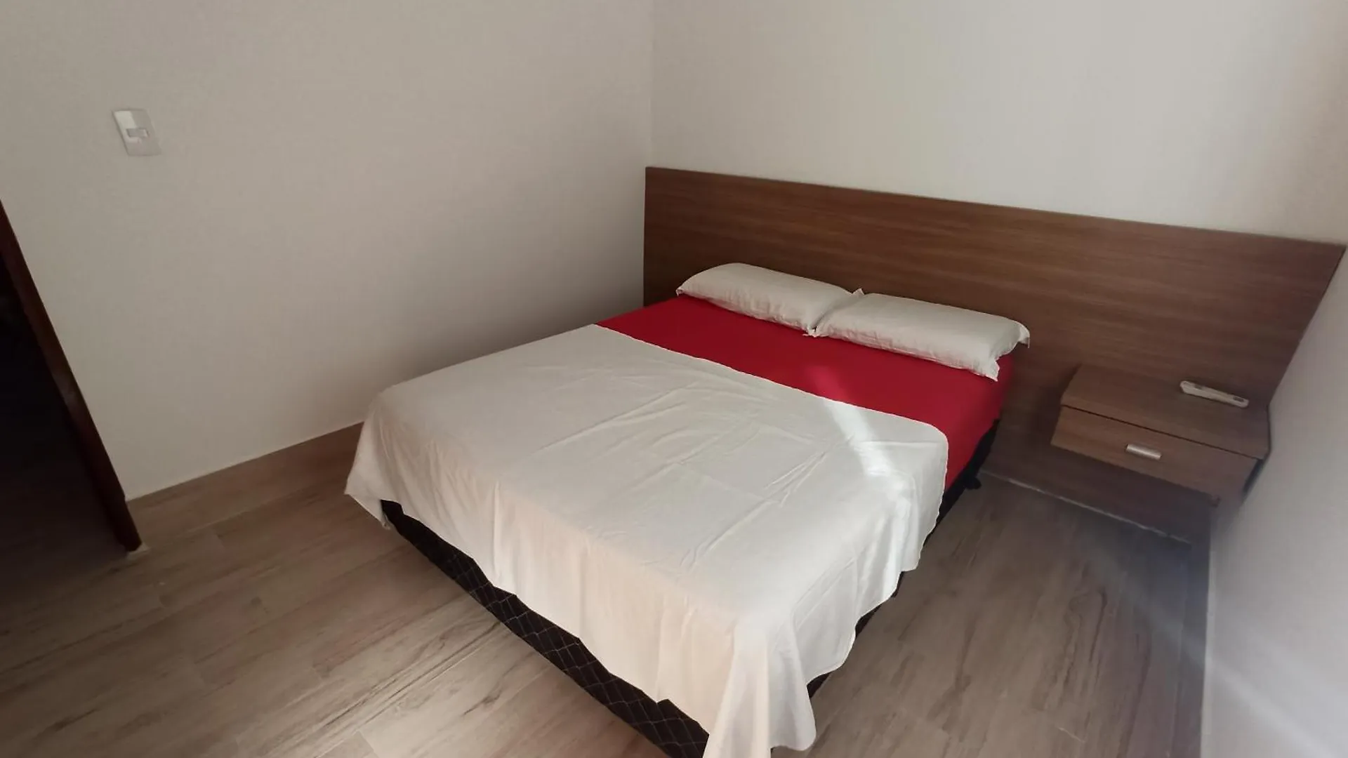 Residencial Lilly - Aptos De 1 E 2 Dorm. Florianópolis 0*,  Brasile