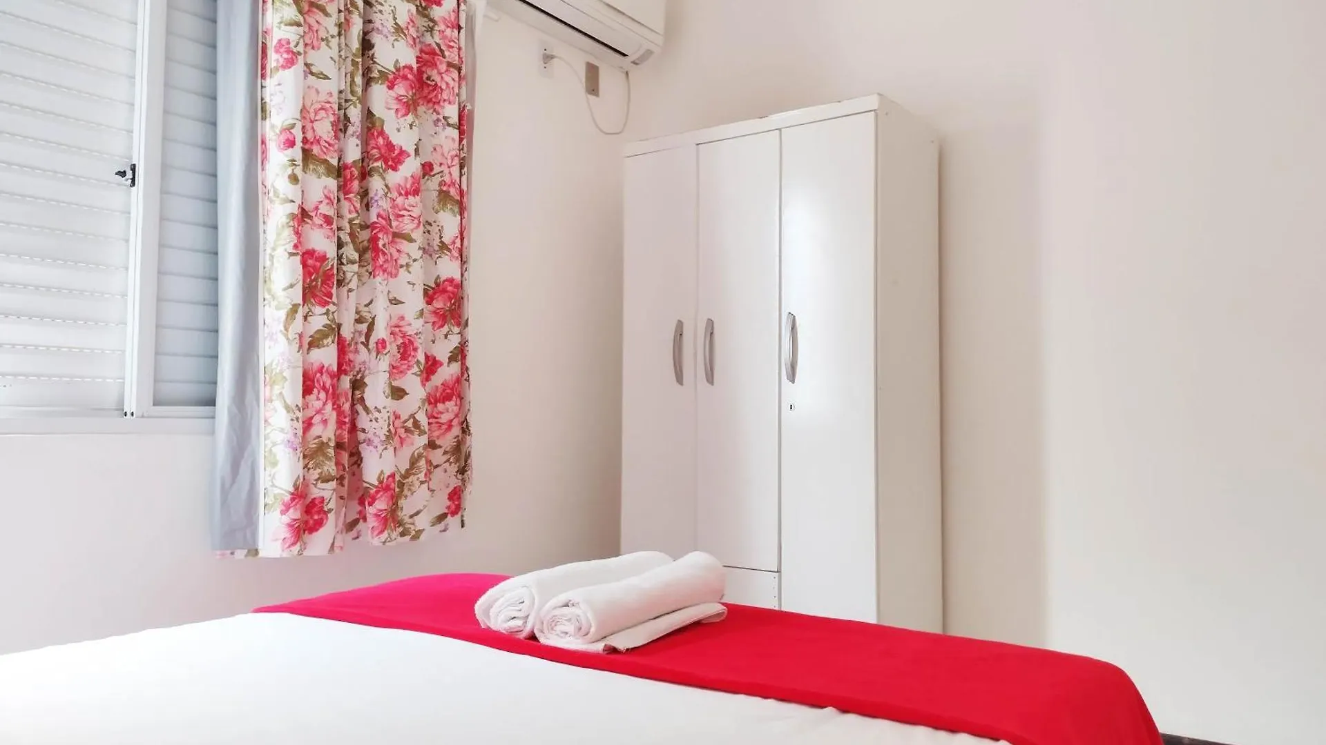 Residencial Lilly - Aptos De 1 E 2 Dorm. Florianópolis Brasile